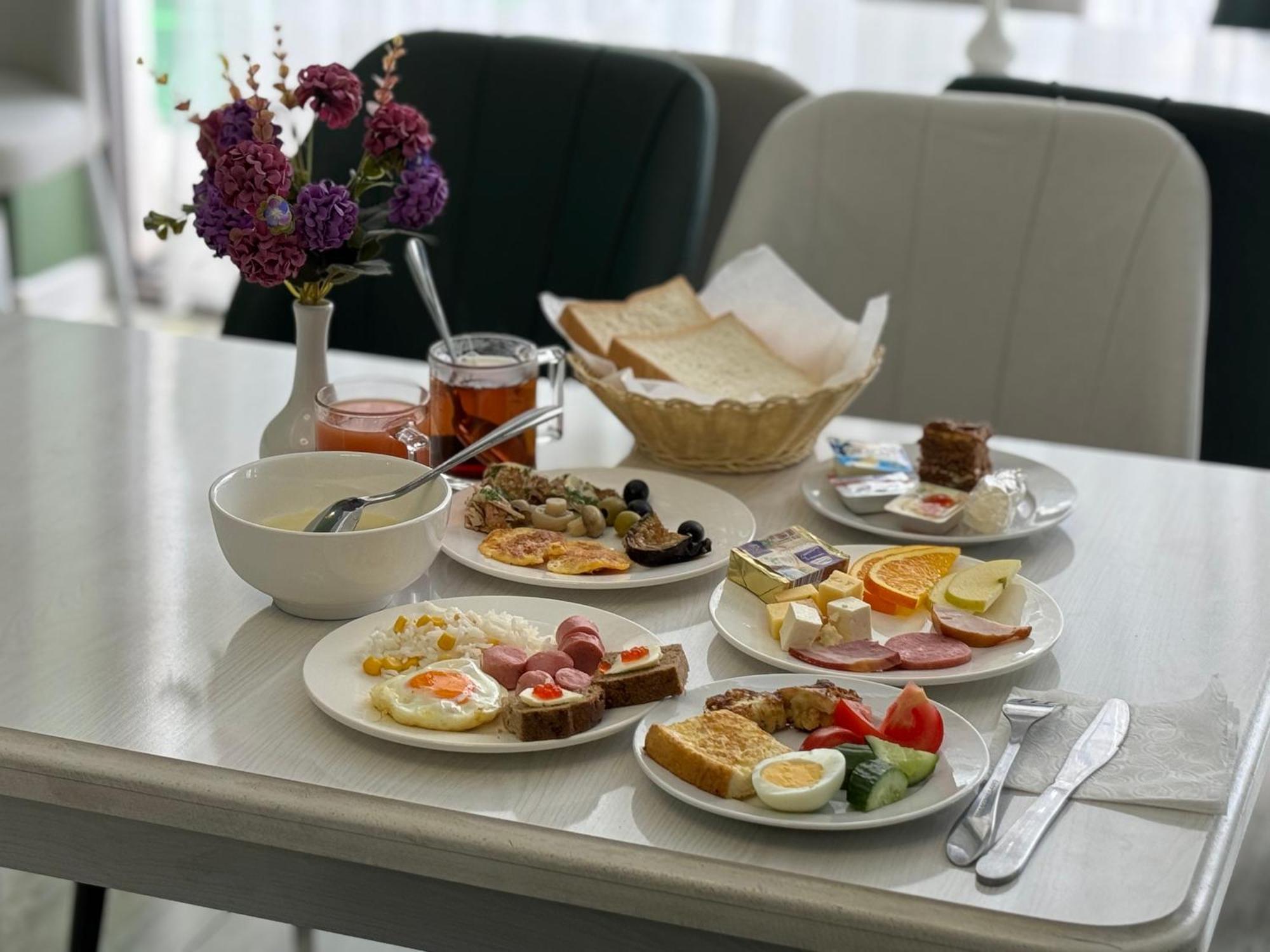 טשקנט Resident Hotel מראה חיצוני תמונה