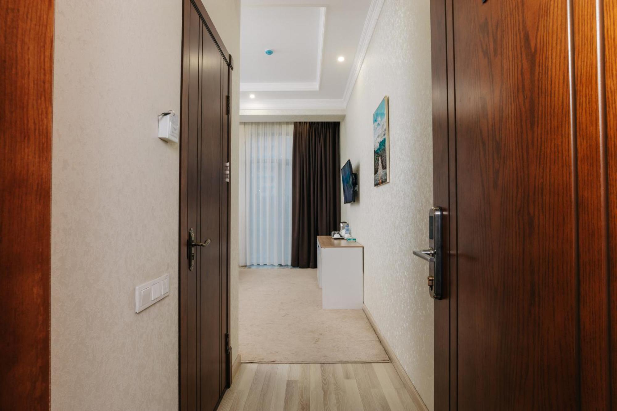 טשקנט Resident Hotel מראה חיצוני תמונה